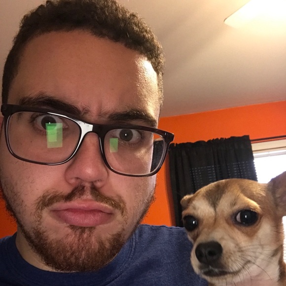 Meet your Posher, Eden - Picture 1 of 1